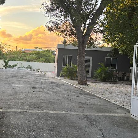Advantage Apartments Curacao Willemstad Eksteriør billede